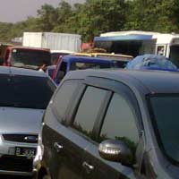 Pasca Hujan, Lalu Lintas Jakarta Macet! 