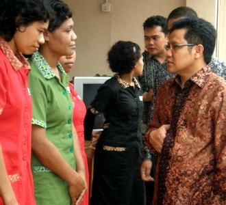 Menakertrans Kunjungi Shelter TKI