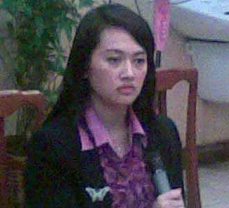 Rhani Juliani Gelar Jumpa Pers