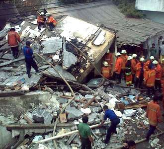 Tempat Pengecer Elpiji Meledak