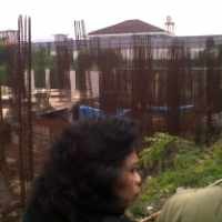 Hakim Diperlihatkan Tembok Retak