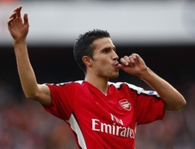 Van Persie Bukan Drogba atau Torres 