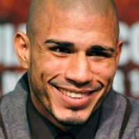 Laga Berdarah Milik Cotto