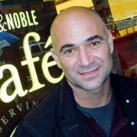 Agassi Tak Menyesal Ungkap Borok Sendiri