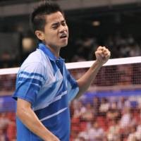 Simon Gagal Atasi Peter Gade