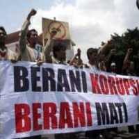 People Power Muncul Jika Ada yang Mem-back Up