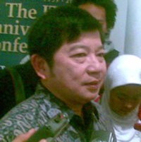 Menpera Sumringah Saat Berkunjung ke ITB