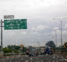 Yang Harus Dihindari Ketika Hujan di Jalan Tol