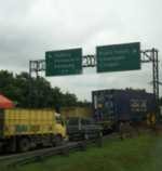 Akibat Tabrakan Beruntun, Jl Raya Puncak Macet 2 Km