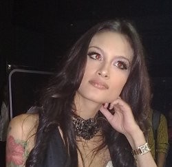 Rebecca Berjanji Stop Mabuk-mabukan