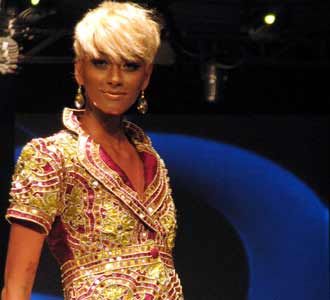 Kisah Dua Budaya di JFW 2009