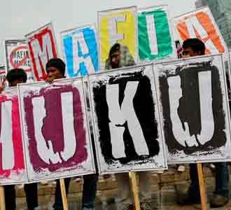 Aksi Ganyang Mafia Hukum