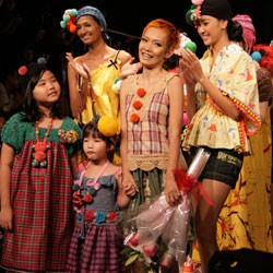 Gaya Muda Penuh Warna Ala Lennor