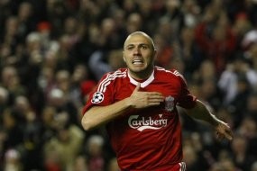 Demi Piala Dunia, Biarkan Dossena Pergi