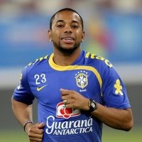 Puyol: Barca Tak Butuh Robinho