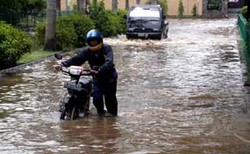 Puncak Banjir di Jakarta Januari 2010, Lebih Parah Dibanding Tahun Lalu
