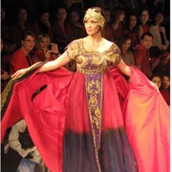 Harry Darsono Bongkar Museum untuk Jakarta Fashion Week