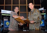 Ponsel Android IMO Gandeng IM2