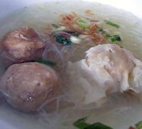 Empuknya Bakso Kepala Sapi