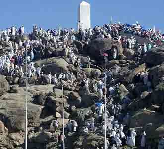 Jamaah Penuhi Jabal Rahmah
