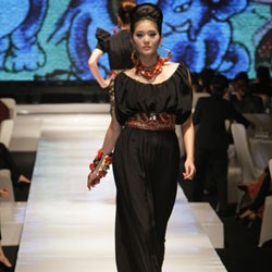 Kejutan Dari Dewi Fashion Knights