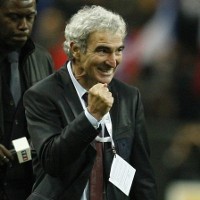 Momen Penuh Ketegangan & Keajaiban untuk Domenech