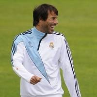 Van Nistelrooy Berpeluang Gabung Roma