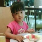 Callista Elysia Ghaniiy, 1,5 Tahun; Perempuan; f