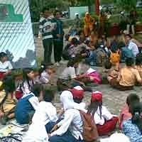 Pelajar SD Belajar Manfaat Ruang Hijau Terbuka