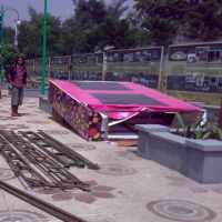 Huruf G di DAGO Ambruk