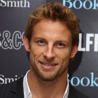 Masuk Kandang Macan, Button Tak Peduli