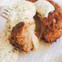 Burger Isi Keju Saus Mint