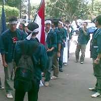 Mahasiswa ITB Minta SBY Ikuti Rekomendasi Tim 8