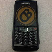 Striker, BlackBerry Pearl Terbaru?