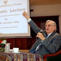 Dubes Olsa: Ceko Bangsa Toleran, Tapi Ambivalen