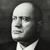 Otak dan Darah Diktator Italia Dilelang Online