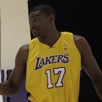 Lakers Bayar Rp 1,07 T untuk Pemain