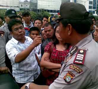 Promosi HP Murah Ricuh