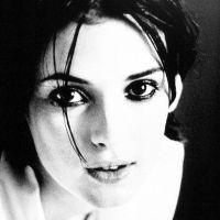 Tuntutan Game Online Seret Winona Ryder