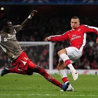 Gibbs Jadi Tumbal Kelolosan Arsenal