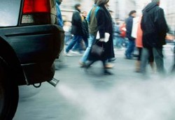 Menghirup Asap Kendaraan Picu Penyakit Mental