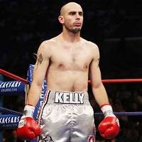 Desember, Pavlik Hadapi Espino 