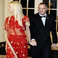 Tamu Tak Diundang Berhasil Masuk ke Acara Makan Malam Gedung Putih!