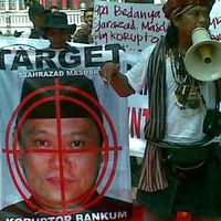 Kejati Jatim Digeruduk Pendemo