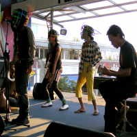 Nikmati Musik Tanah Sadatana