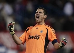 Casillas Penghuni Terbaru Klub 100