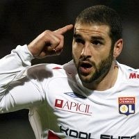 Giliran Lyon Minta Bantuan The Reds