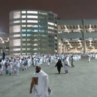 Lontar Jumrah di Mina Lancar