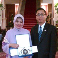 Prof. Siti Musdah Mulia Raih Penghargaan Woman of the Year dari Italia