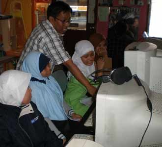 Pelatihan Komputer untuk TKI